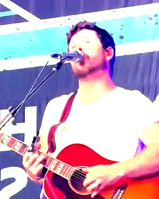 Live concert by Shane Smith and The Saints